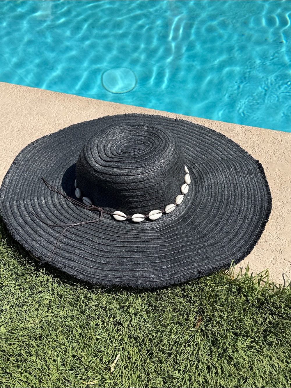 Madden Girl Black Wide Brim Straw Hat with Shell Accent